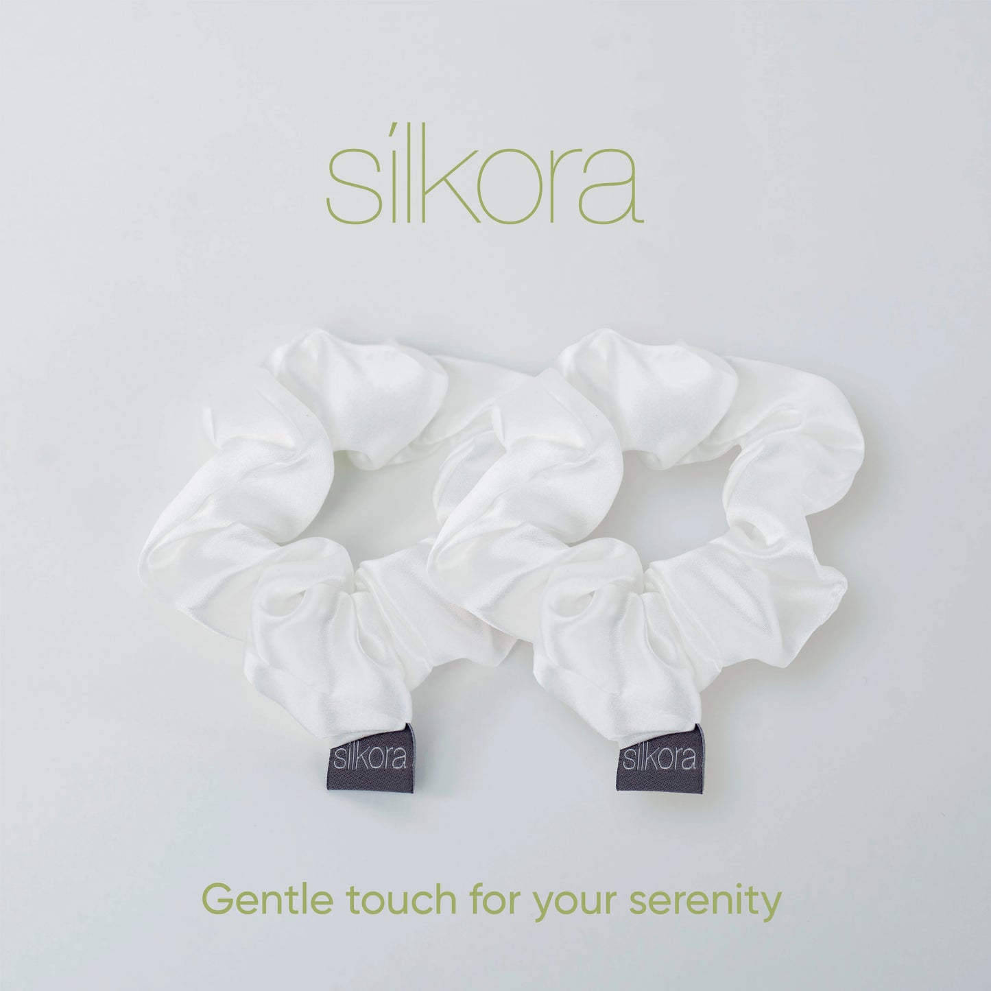 Silkora Premium Silk Scrunchies - 100% Moerbei Zijden Scrunchies - Set van 2 - Groot - Antibacterieel, Hypoallergeen, Haarvriendelijk - Off-White