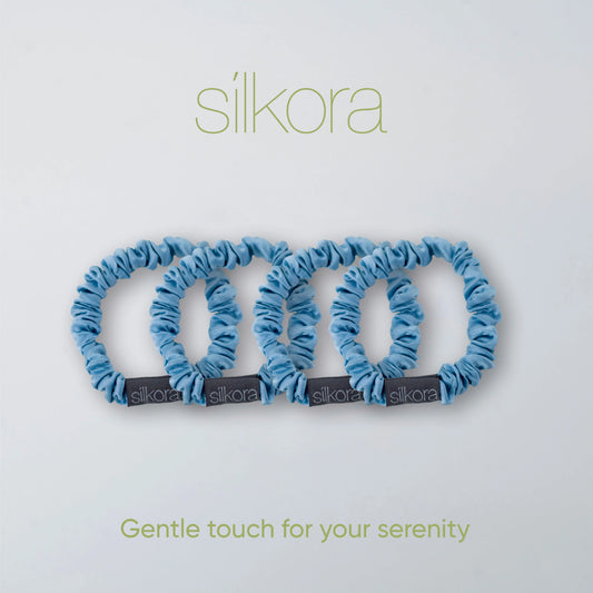 Silkora Premium Silk Scrunchies - 100% Moerbei Zijden Scrunchies - Set van 4 - Klein - Antibacterieel, Hypoallergeen, Haarvriendelijk - Icy Blauw